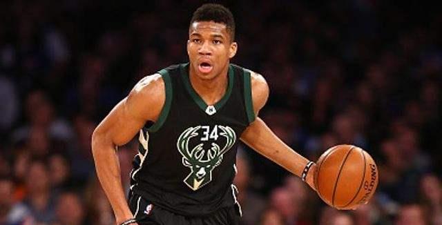 轻得分后卫 轻得分后卫